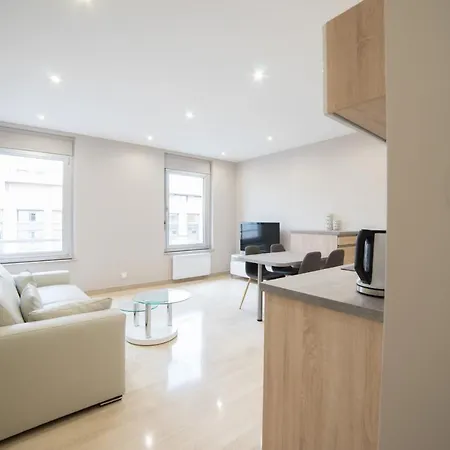 L'etoile Private Downtown Apartment